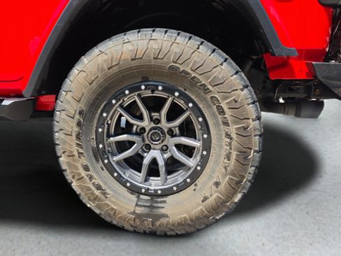 Used 2019 Jeep Wrangler Unlimited Rubicon AWD/4WD image 26