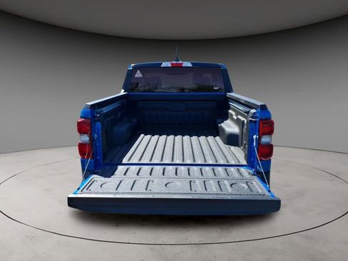 New 2026 Ford Maverick Lariat w/ Black Appearance Package image 8