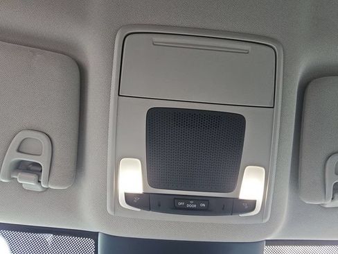 Used 2025 Honda Pilot EX-L image 20