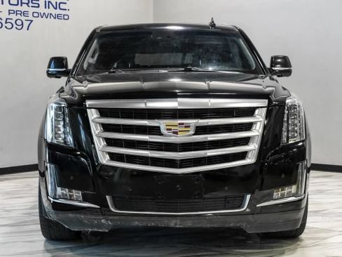 Used 2020 Cadillac Escalade ESV Luxury RWD image 10