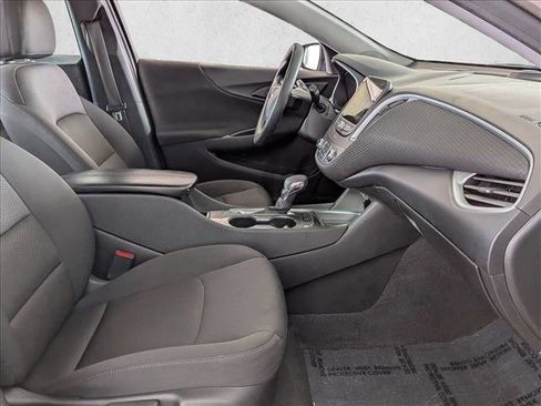 Used 2024 Chevrolet Malibu LT image 19