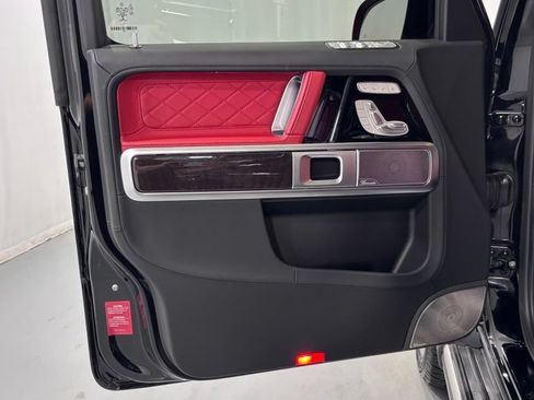 Certified 2022 Mercedes-Benz G 63 AMG 4MATIC image 16