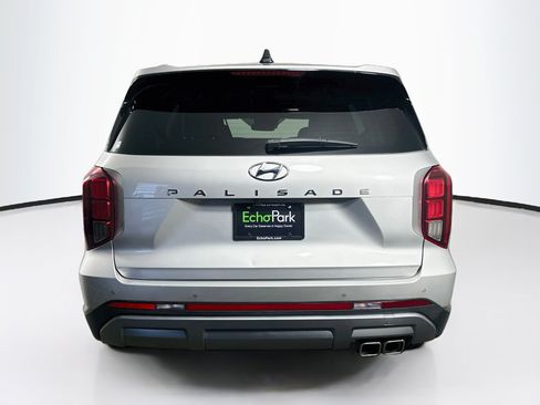 Used 2025 Hyundai Palisade SEL FWD image 7