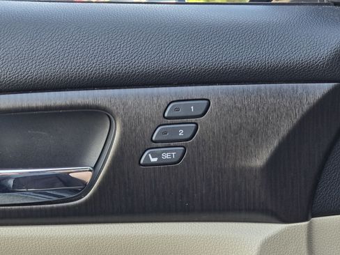 Used 2014 Honda Accord EX-L image 13