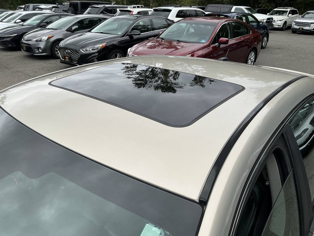 Used 2012 Chevrolet Impala LTZ FWD image 13