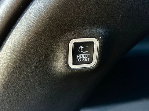 Used 2025 Jeep Wagoneer S Limited image 27