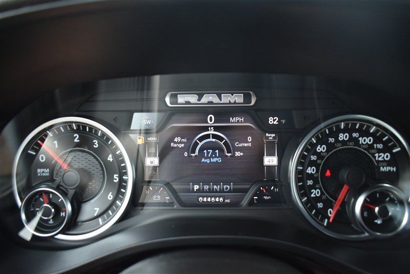 Used 2022 RAM 1500 Big Horn AWD/4WD image 17