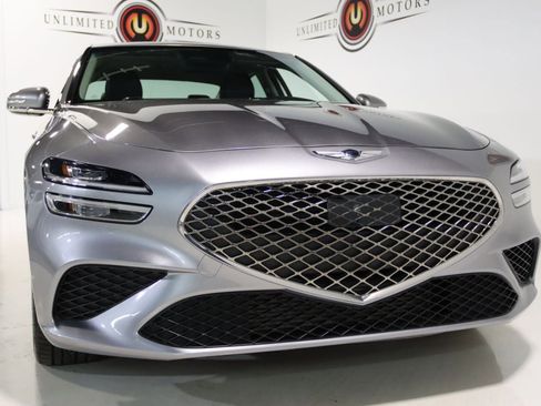 Used 2023 Genesis G70 2.0T AWD/4WD image 23