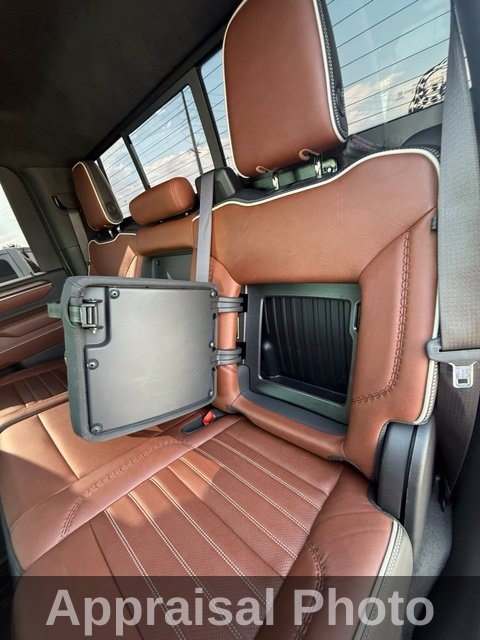 Used 2024 GMC Sierra 3500 Denali Ultimate AWD/4WD image 17