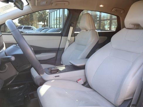 Used 2024 Nissan Ariya ENGAGE e-4ORCE image 29