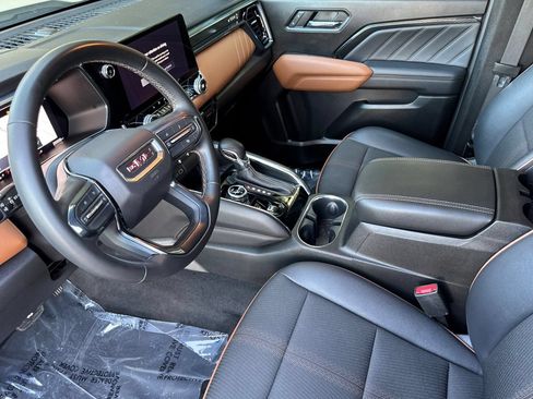 Certified 2024 GMC Canyon AT4 w/ Canyon Safety Plus Package AWD/4WD image 10