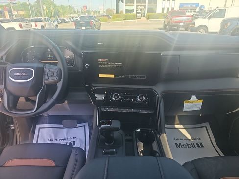 New 2026 GMC Sierra 1500 AT4 w/ Technology Package AWD/4WD image 12