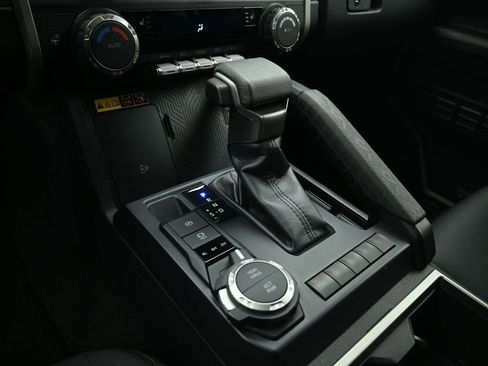 Used 2024 Toyota Tacoma SR5 image 16