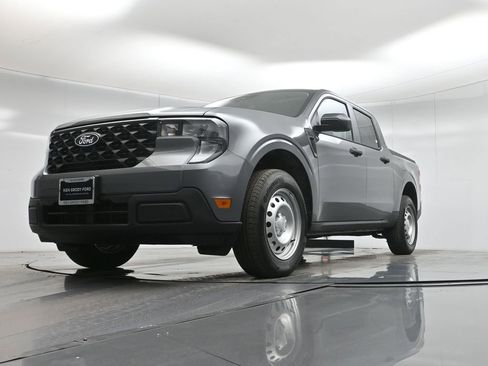 New 2026 Ford Maverick XL image 43