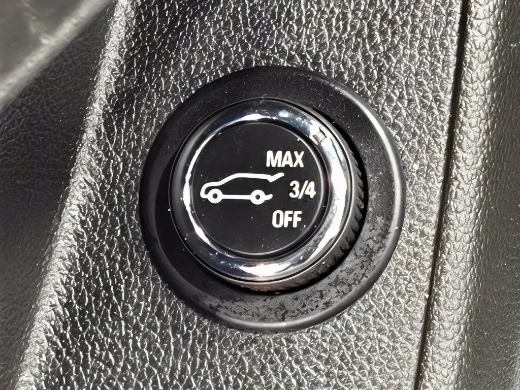 Used 2022 Chevrolet Traverse LT AWD/4WD image 57