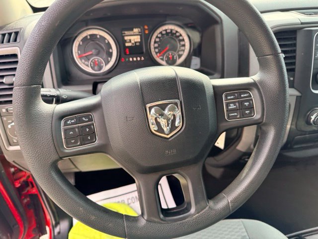 Used 2018 RAM 1500 Express AWD/4WD image 22