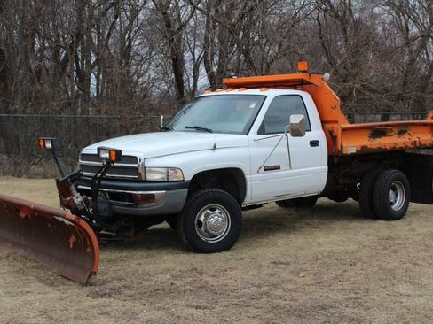 Used 1999 Dodge Ram 3500 Truck 4x4 Regular Cab image 1