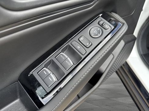 Used 2025 Honda Accord Touring image 24