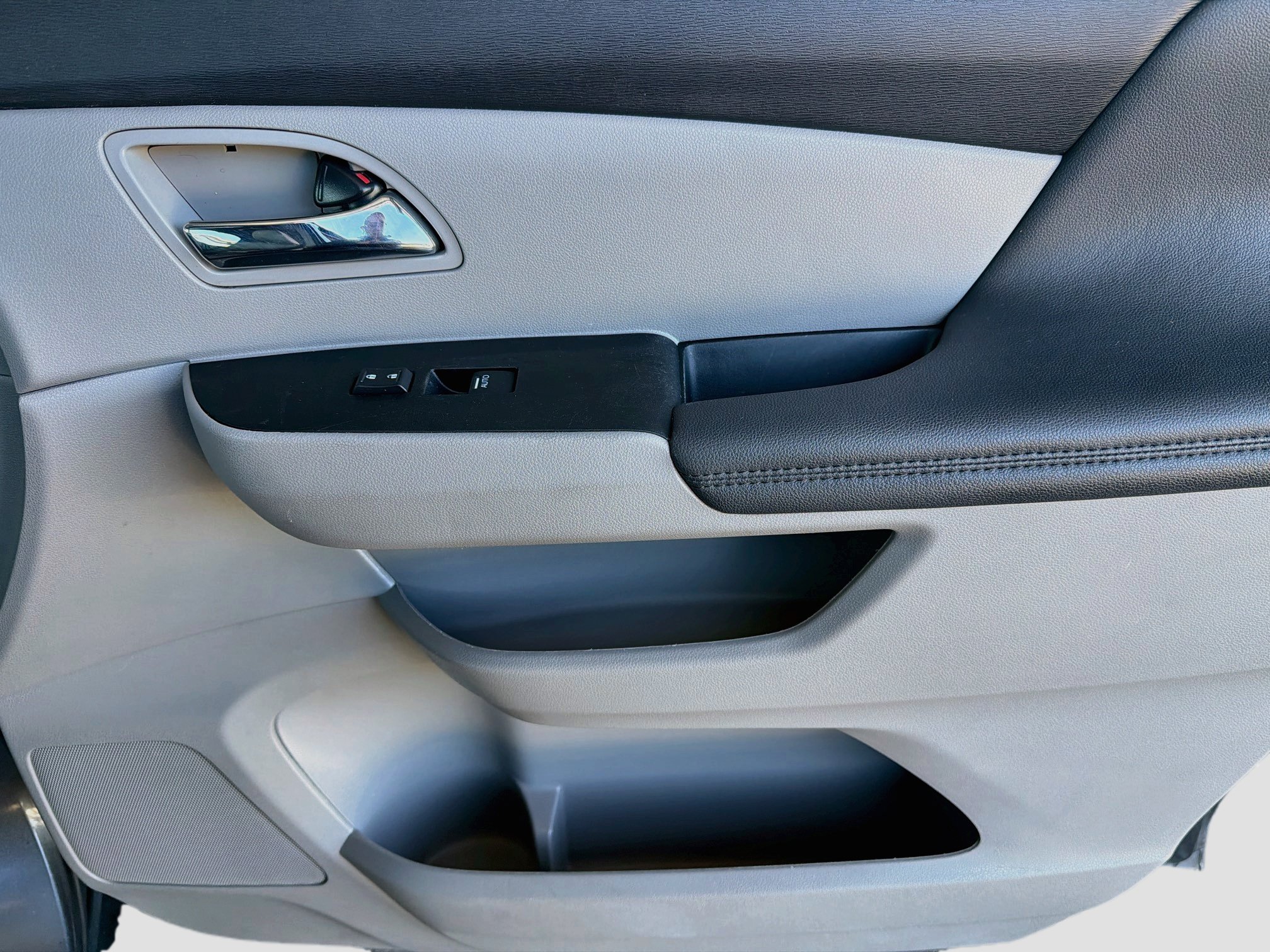 Used 2016 Honda Odyssey EX-L image 35