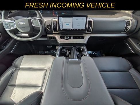 Used 2025 Ford Expedition Max Active image 12