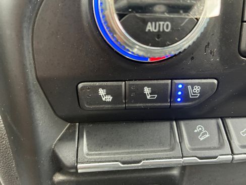 Used 2022 GMC Sierra 1500 AT4 w/ AT4 Preferred Package image 26