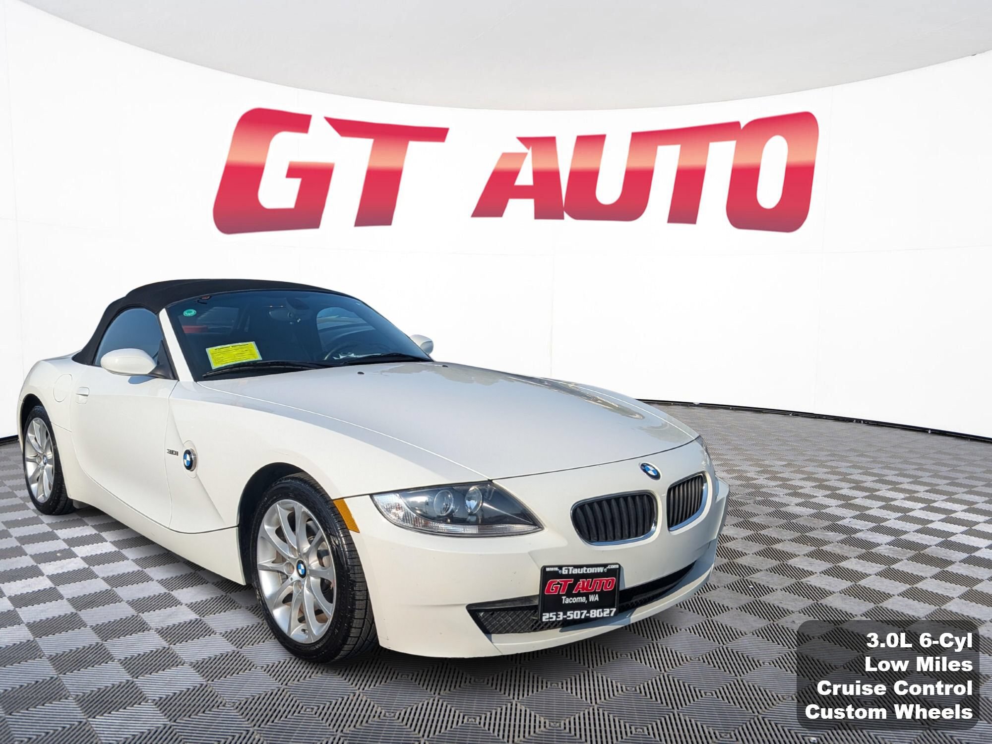 Used 2008 BMW Z4 3.0i RWD image 1