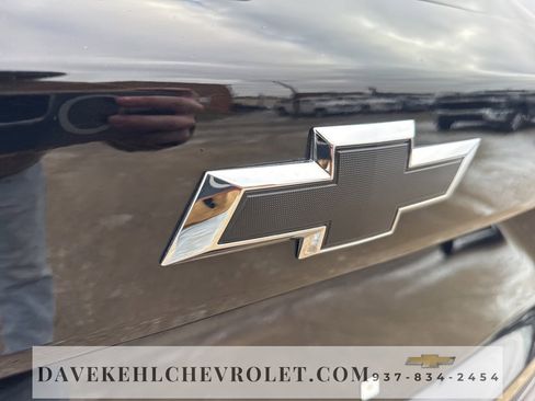 Used 2025 Chevrolet Trax RS w/ Driver Confidence Package image 39