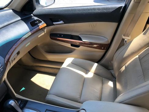 Used 2012 Honda Accord EX-L image 25
