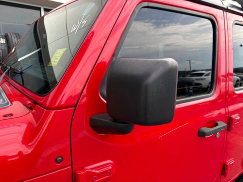 Used 2019 Jeep Wrangler Unlimited Sport S AWD/4WD image 15