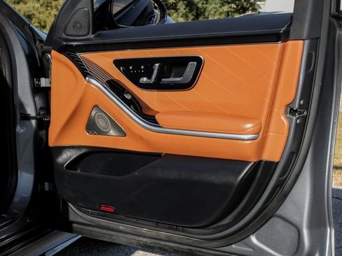 Used 2023 Mercedes-Benz S 580 4MATIC Sedan image 38