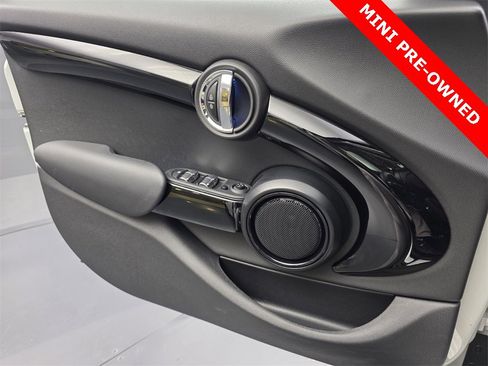 Used 2021 MINI Cooper S w/ Signature Upholstery Package image 27