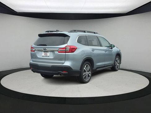 Certified 2022 Subaru Ascent Limited w/ Technology Package AWD/4WD image 8