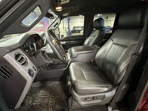 Used 2015 Ford F350 Lariat w/ Chrome Package image 17