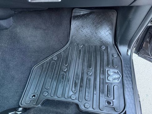 Used 2017 RAM 2500 Tradesman w/ Chrome Appearance Group image 20