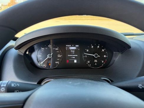 Used 2025 RAM ProMaster 2500 w/ Convenience Group image 28