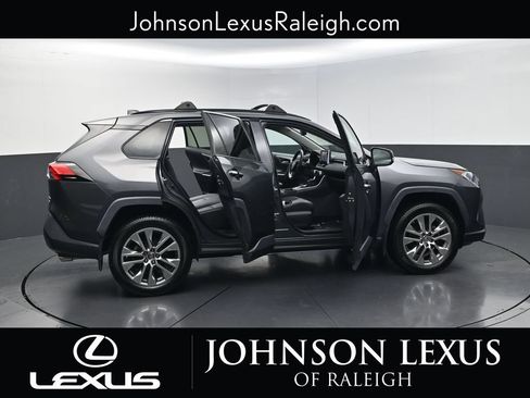 Used 2019 Toyota RAV4 Limited w/ All Weather Liner Package AWD/4WD image 32