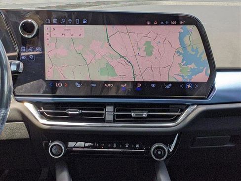 New 2025 Chevrolet Equinox EV LT image 13