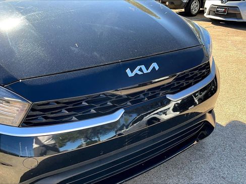 Certified 2024 Kia Forte LXS image 27