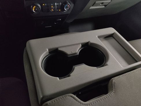 Used 2017 Ford F150 XLT image 26