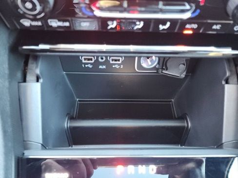 New 2025 Jeep Grand Cherokee Limited image 7