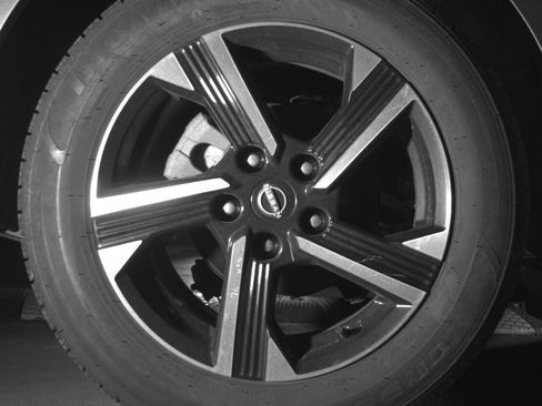 Used 2025 Nissan Sentra SV FWD image 18