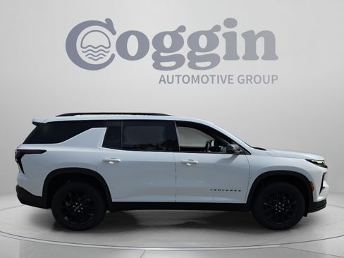 New 2026 Chevrolet Traverse LT w/ Midnight/Sport Edition FWD image 6