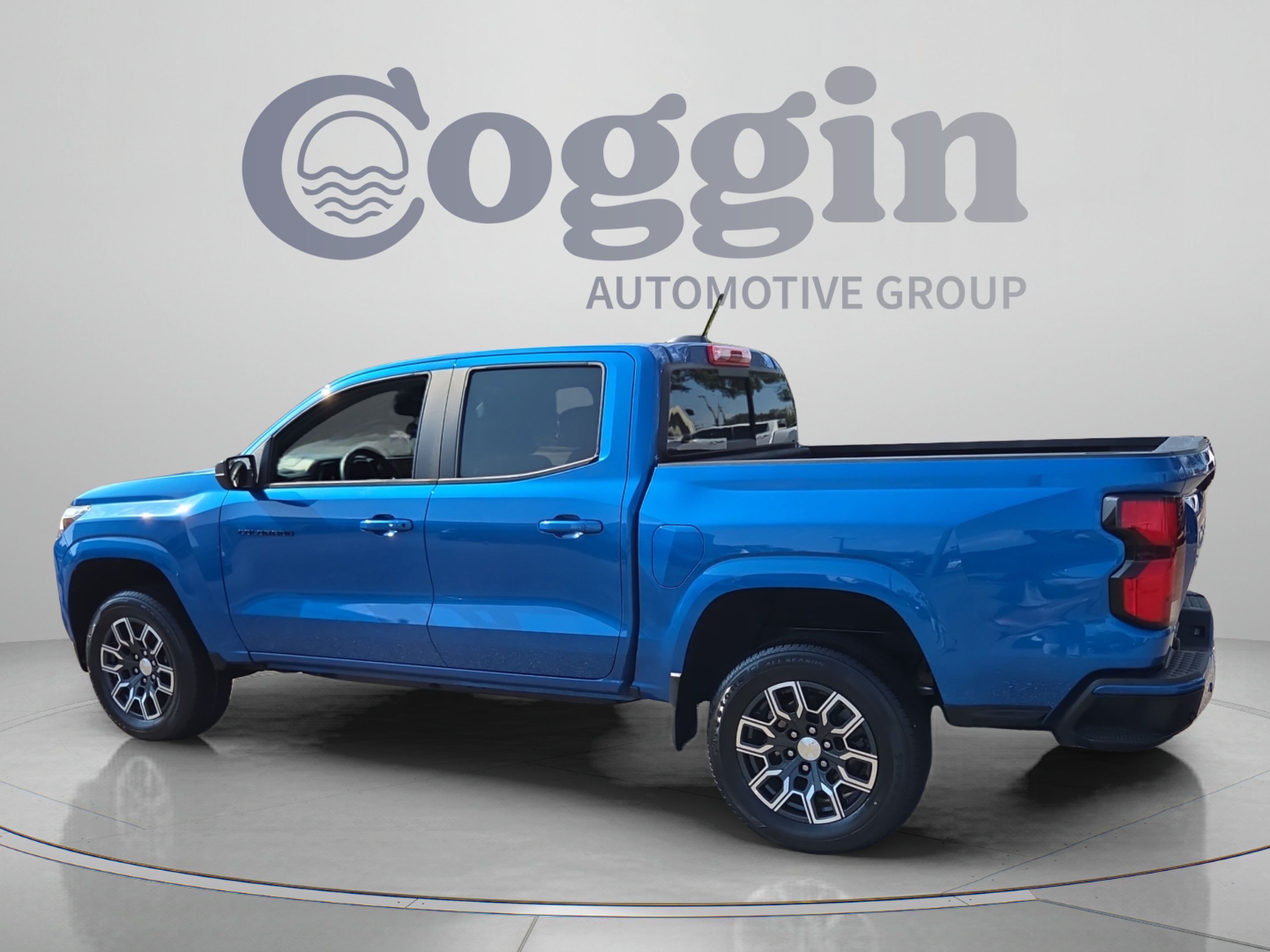 Certified 2023 Chevrolet Colorado LT w/ LT Convenience Package III RWD image 3