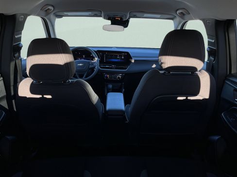 Used 2025 Chevrolet TrailBlazer LT w/ Driver Confidence Package image 13