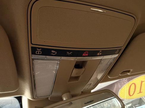 Used 2010 Mercedes-Benz S 550 4MATIC Sedan image 60