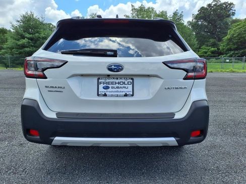 New 2025 Subaru Outback Limited image 15