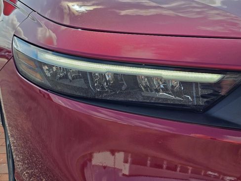 Used 2023 Honda Accord EX image 4