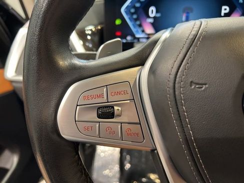 Used 2023 BMW X7 xDrive40i image 36