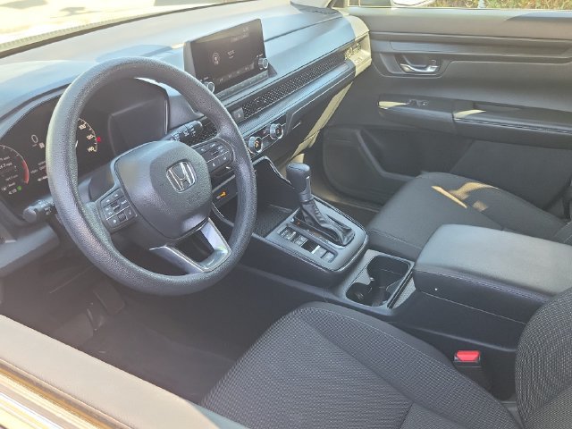 Used 2025 Honda CR-V LX image 3