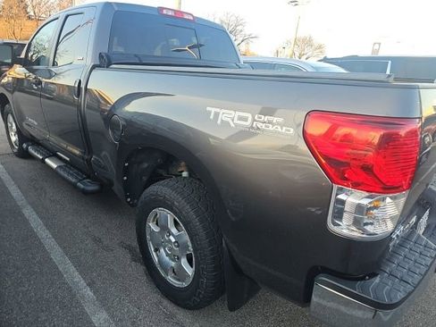 Used 2012 Toyota Tundra 4x4 Double Cab w/ TRD Off-Road Pkg image 4